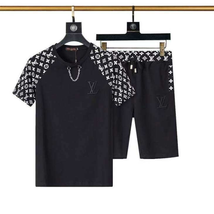 Picture of LV Shirt Pant Suits _SKULVM-3XL8qx1823284
